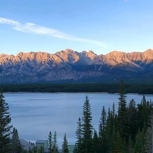 Meet your Posher, Aamina